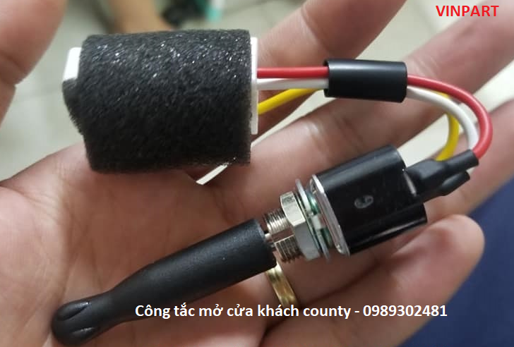 CÔNG TẮC MỞ CỬA KHÁCH COUNTY, CÔNG TẮC GẠT MỞ CỬA COUNTY